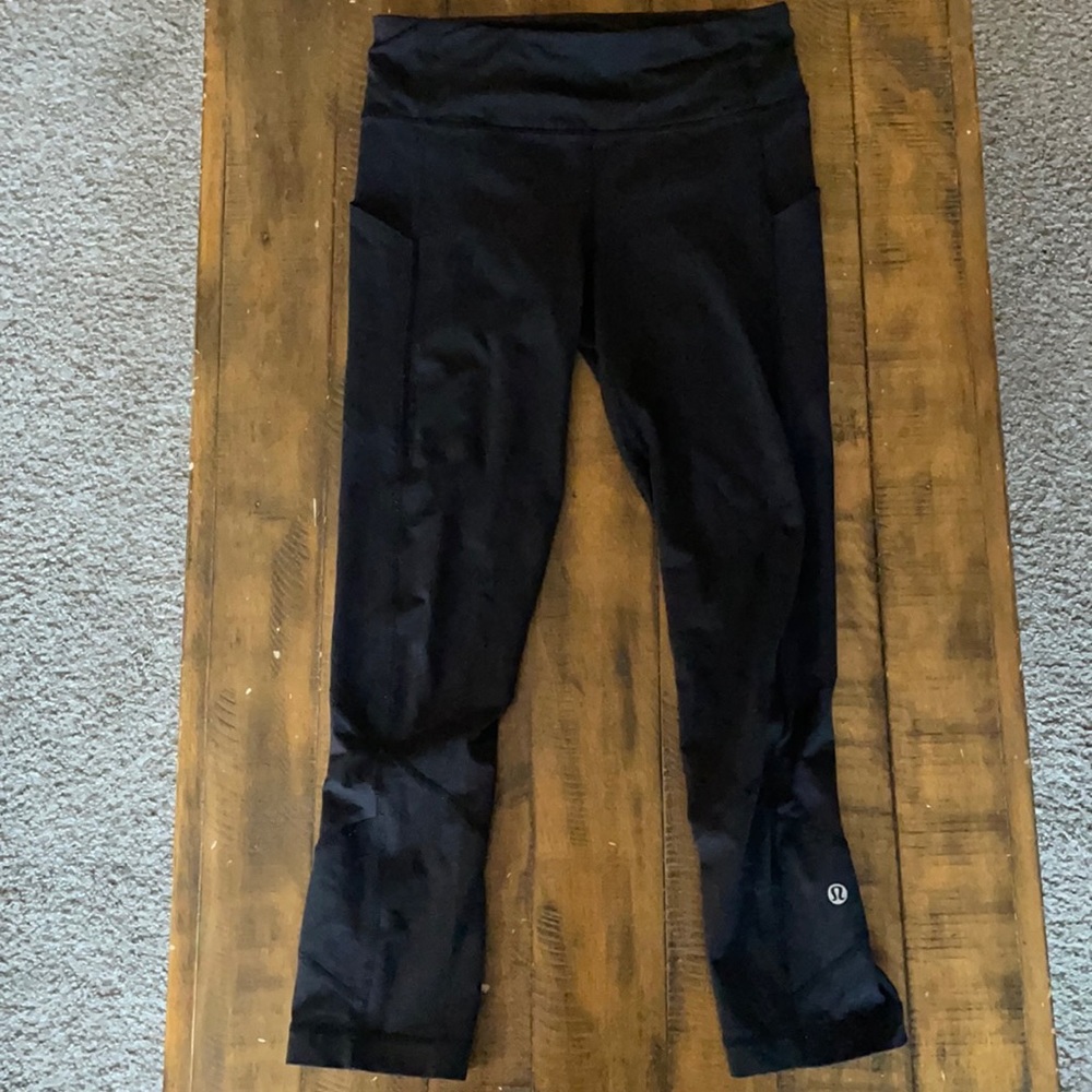 Lululemon black 3/4 legging